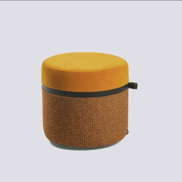 Kangaroo Pouf