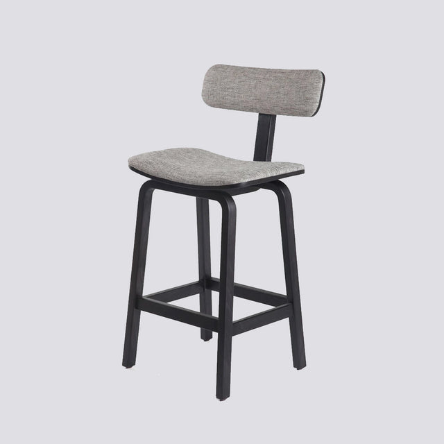 Tee Bar Chair