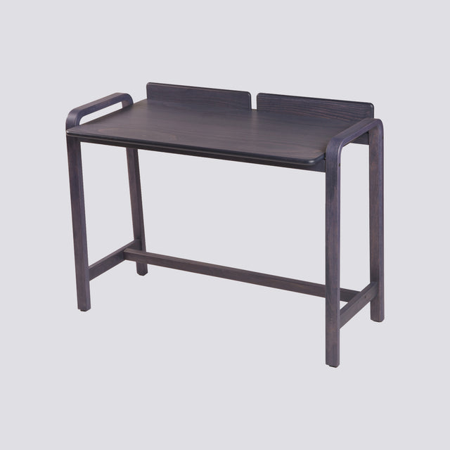 de'M Çalışma Masası