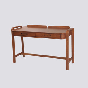 Light Walnut