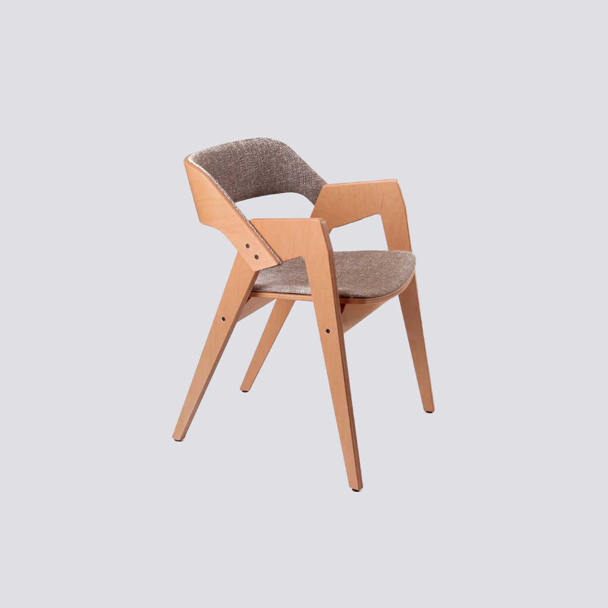 Nest Sandalye (İyi Tasarım Ödüllü)